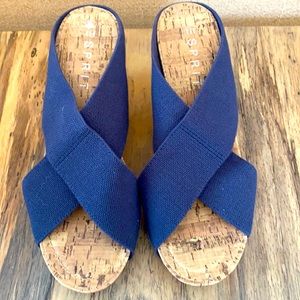 Esprit navy canvas wedges